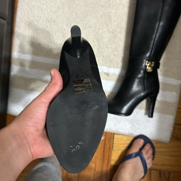 Michael Kors real leather heel boots - Picture 9 of 9